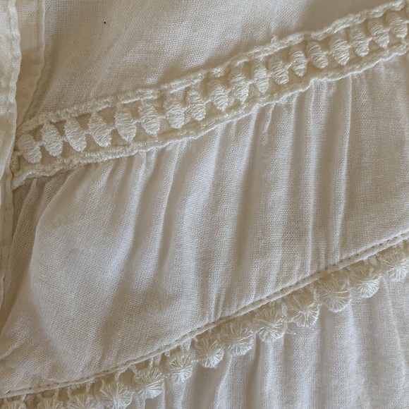 Old Navy blouse - Picture 8 of 8